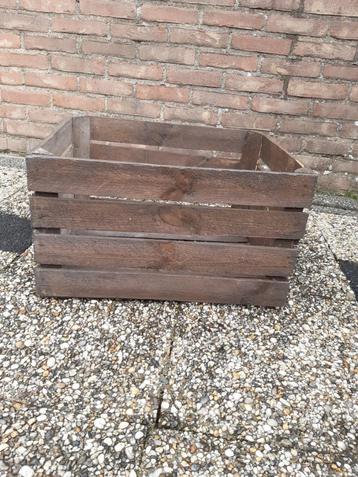 Fruitkistje kist kistje beschikbaar voor biedingen