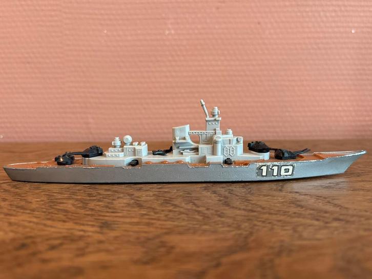 Matchbox Sea Kings K-305 Battleship (1976) – Lesney, England, Hobby en Vrije tijd, Modelbouw | Boten en Schepen, Gebruikt, Ophalen of Verzenden