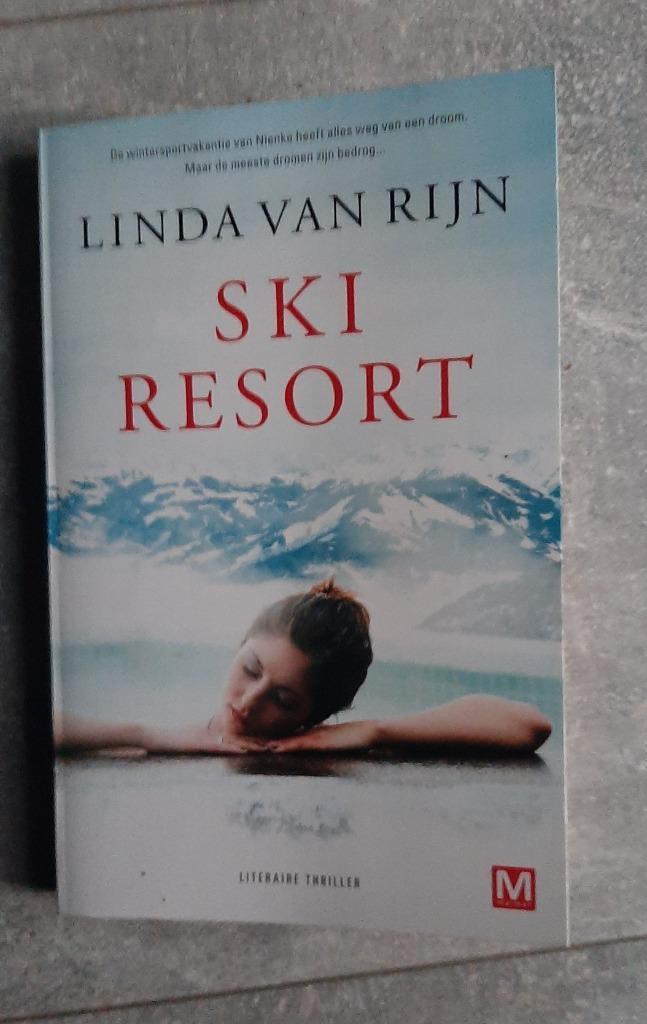 Linda van Rijn - Ski Resort, Boeken, Thrillers, Gelezen, Ophalen