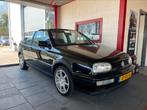 Volkswagen Golf 1.8 Cabriolet BON JOVI 1997 Zwart, Auto's, Volkswagen, Voorwielaandrijving, Stof, 74 pk, Zwart