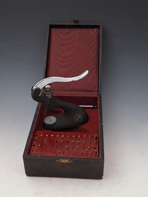 Seitz 4 MM horlogemaker stenenpers, Antiek en Kunst, Antiek | Gereedschap en Instrumenten, Ophalen of Verzenden