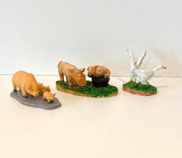 Lemax Pig Family Doings (92666) beschikbaar voor biedingen
