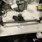 Vw Golf 3  1.8  1996   Ruitenwissermechaniek met motor