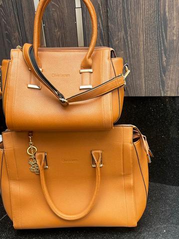 Vliegtuigtrolley + handtas set kunstleder cognac. beschikbaar voor biedingen