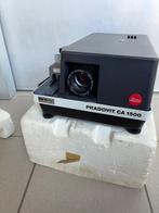 Leitz pradovit CA1500, Audio, Tv en Foto, Diaprojectors, Verzenden, Zo goed als nieuw