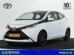 Toyota Aygo 1.0 VVT-i x-play Airco | Achteruitrijcamera | Li, Auto's, Toyota, Stof, Gebruikt, Zwart, 4 stoelen