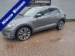 Volkswagen T-Roc 1.5 TSI R-Line ! Als Nieuw! | Camera | PDC, Voorwielaandrijving, Euro 6, 4 cilinders, 150 pk