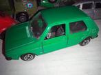 2x Volkswagen Golf 1 groen - plastic en die cast, Hobby en Vrije tijd, Modelauto's | 1:43, Ophalen of Verzenden, Zo goed als nieuw