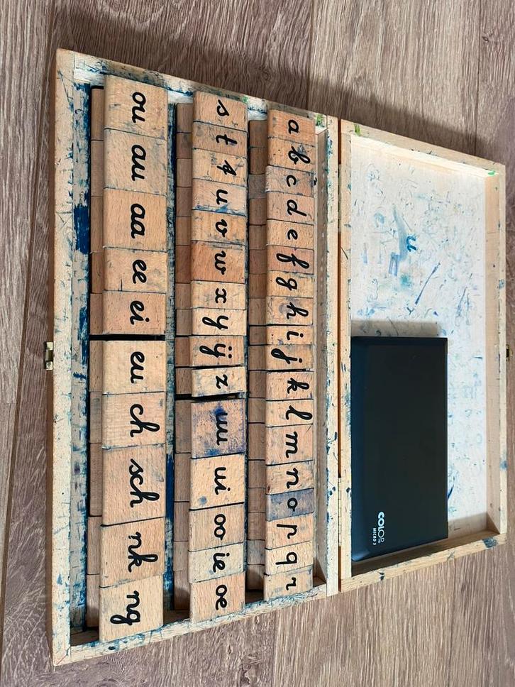 Schrijf letter stempels, Hobby en Vrije tijd, Stempelen, Zo goed als nieuw, Houten stempel, Ophalen of Verzenden