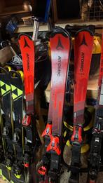 Diverse selection of Atomic and Fischer race skis, Ophalen, 140 tot 160 cm, Zo goed als nieuw, Atomic