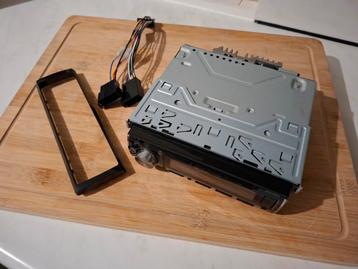 Pioneer DEH-X5600BT Bluetooth Autoradio beschikbaar voor biedingen