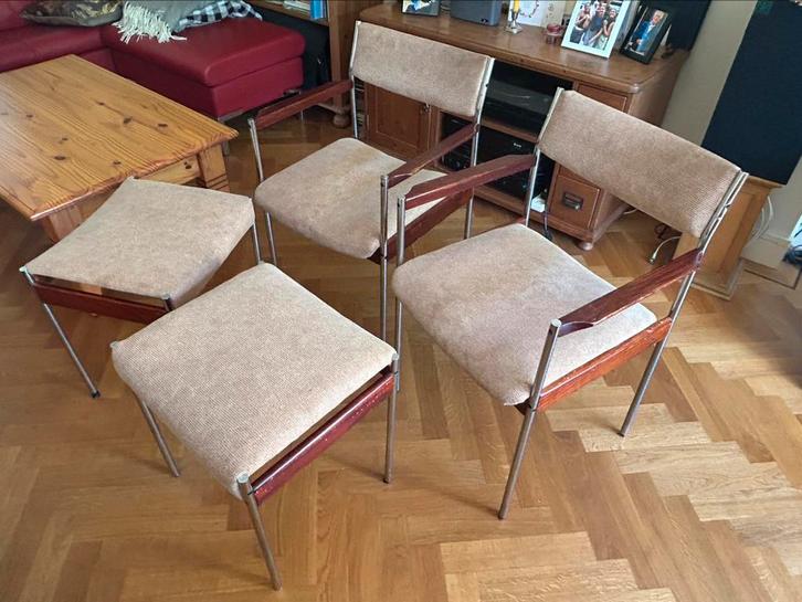 2 Thereca stoelen en 2 Thereca krukken, Huis en Inrichting, Stoelen, Gebruikt, Twee, Metaal, Stof, Bruin, Ophalen