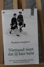 Niemand weet dat jij hier bent - Nicoletta Giampietro, Ophalen, Zo goed als nieuw, Nicoletta Giampietro
