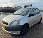 Toyota Yaris 1.0 | 5 DRS | Apk 05-10-2026 | Slechts 114.777, Auto's, Voorwielaandrijving, Stof, 31 €/maand, 4 cilinders