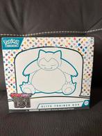 Pokemon S&V 151 ETB + Acryl -, Ophalen of Verzenden, Nieuw, Boosterbox