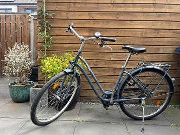 B-twin city bike Elops -120LF damesfiets beschikbaar voor biedingen
