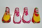 4 Stoffen poppetjes Babouska / Baboesjka stijl, Verzamelen, Poppetjes en Figuurtjes, Ophalen of Verzenden