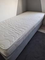 Boxspring 90x200 met matras en topper, Huis en Inrichting, Slaapkamer | Matrassen en Bedbodems, Ophalen, Zo goed als nieuw, Eenpersoons