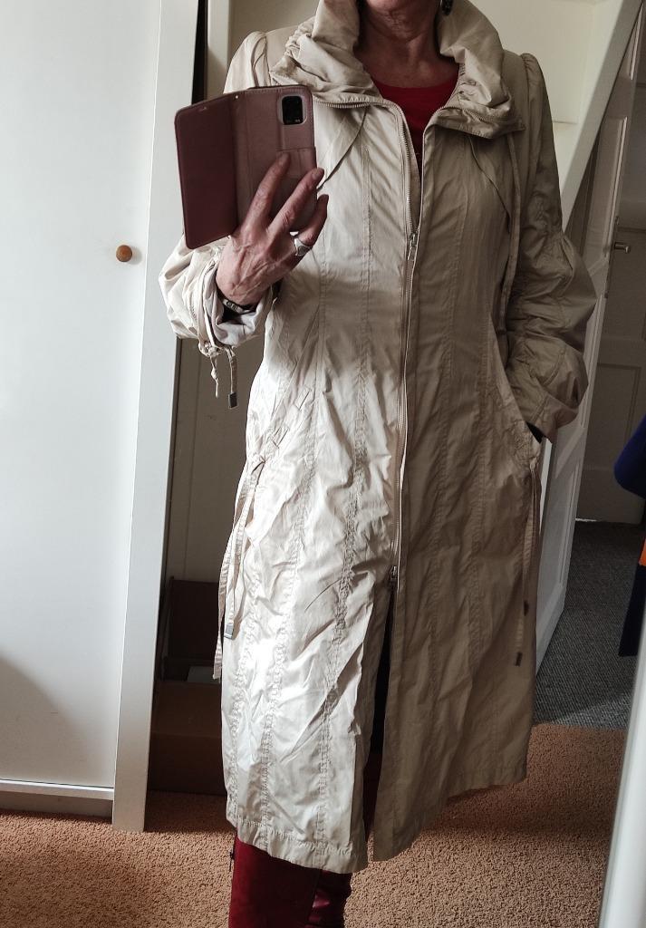 Creme/beige tussenjas Creenstone - valt als 42, Kleding | Dames, Jassen | Winter, Zo goed als nieuw, Maat 42/44 (L), Beige, Verzenden