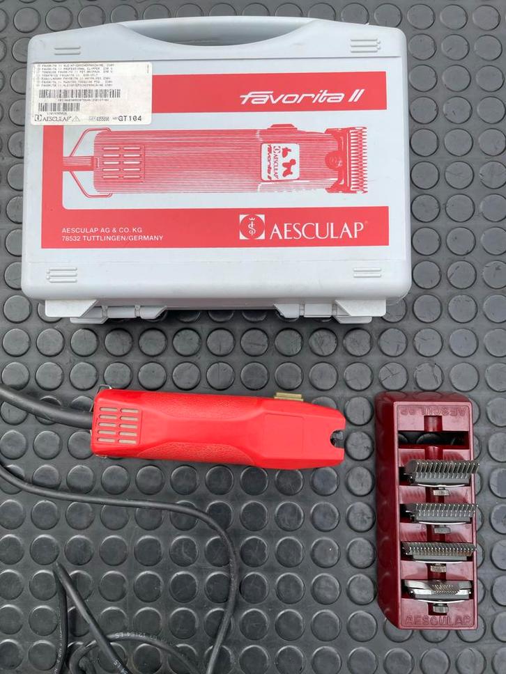 Professionele tondeuse Aesculap Favorita geschikt v doodles, Dieren en Toebehoren, Honden-accessoires, Gebruikt, Ophalen of Verzenden