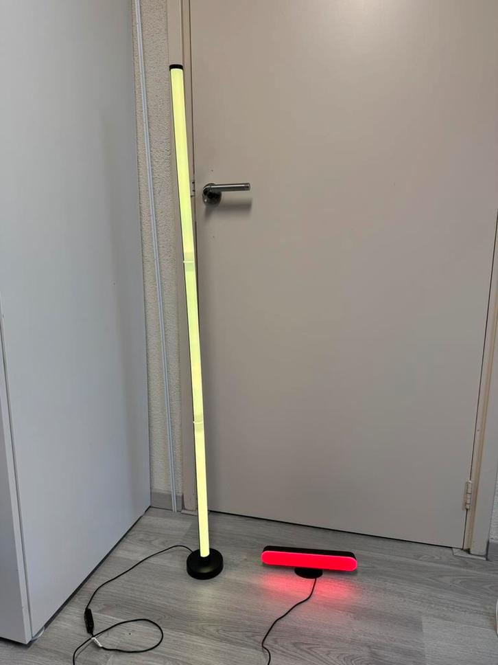 2x Full RGB LED Tube / Bar met afstandsbediening, Huis en Inrichting, Lampen | Vloerlampen, Zo goed als nieuw, 100 tot 150 cm