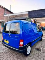 Peugeot Partner 1.6 HDi • Zeer netjes • Nieuwe APK!, Auto's, Voorwielaandrijving, Stof, 74 pk, 4 cilinders