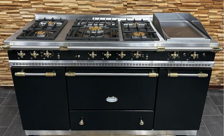 🔥Luxe Lacanche Fornuis 150cm Zwart Messing 3 Ovens 5 Pitten, Witgoed en Apparatuur, Fornuizen, Zo goed als nieuw, Vrijstaand