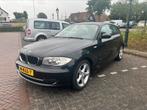 BMW 1-Serie 2.0 116I 3DR 2009 Zwart, 1-Serie, 65 €/maand, Achterwielaandrijving, 1995 cc