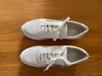 Sneakers wit maat 40, Kleding | Dames, Schoenen, Wit, Ophalen of Verzenden, Rieker, Sneakers of Gympen