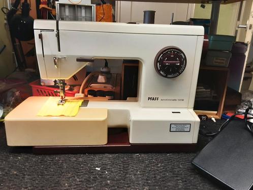 STERKE PFAFF SYNCHROMATIC 1209 NAAIMACHINE, Hobby en Vrije tijd, Naaimachines en Toebehoren, Gebruikt, Pfaff, Ophalen of Verzenden