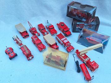 16x miniatuur Brandweerwagens, o.a. Solido beschikbaar voor biedingen
