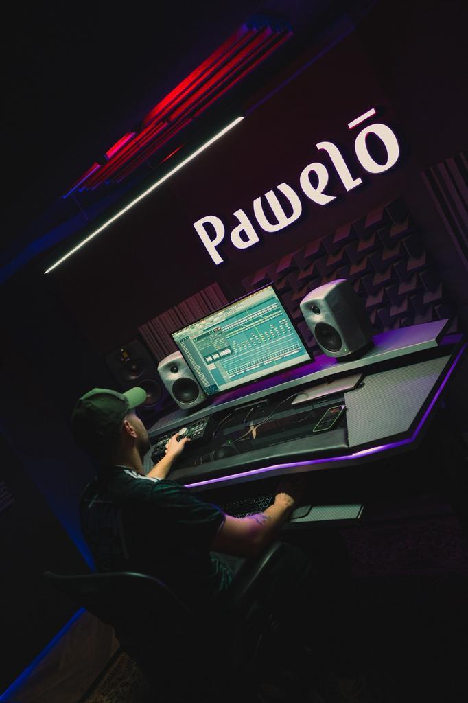 2x Genelec 8030C RAW, krk 8s Subwoofer, audient id4, Muziek en Instrumenten, Versterkers | Keyboard, Monitor en PA, Zo goed als nieuw