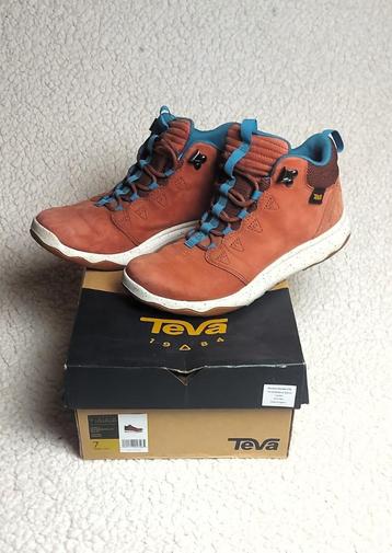 Teva Arrowood Lux Mid WP Women's - Maat 38 beschikbaar voor biedingen
