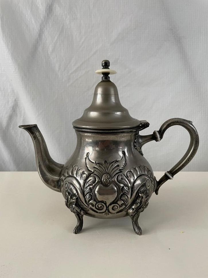 Marokkaanse theepot, Huis en Inrichting, Keuken | Servies, Zo goed als nieuw, Overige typen, Overige stijlen, Overige materialen
