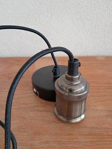 Leuke hanglamp industriële stijl.  beschikbaar voor biedingen