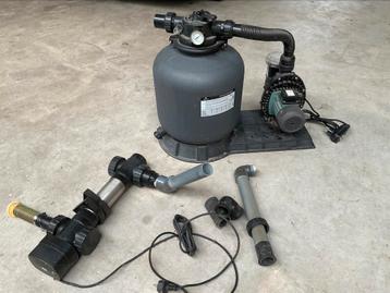 Zand filterpomp + UV lamp beschikbaar voor biedingen