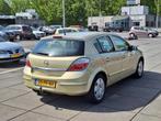 Opel Astra € 849,-1.6 MOTOR ROOKT ! (bj 2004), Auto's, Opel, 1165 kg, Origineel Nederlands, Te koop, 5 stoelen