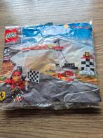 Te koop polybag van lego finish line. 40194., Ophalen of Verzenden, Nieuw
