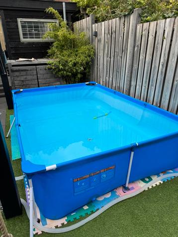 Bestway zwembad 2x3 meter incl afdekhoes beschikbaar voor biedingen