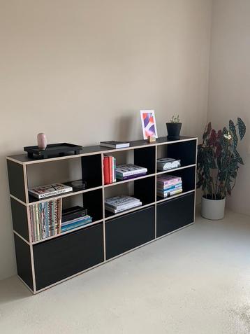 Zwarte Tylko kast / dressoir / sideboard beschikbaar voor biedingen