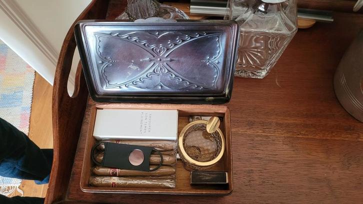 Leuk antiek jugendstil sigarenkistje met toebehoren, Verzamelen, Rookartikelen, Aanstekers en Luciferdoosjes, Gebruikt, Tabaksdoos of Verpakking