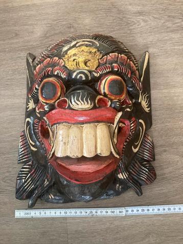 Bali masker beschikbaar voor biedingen