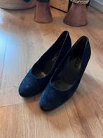 Mooie donkerblauwe pumps / hakken van Paul Green, Kleding | Dames, Schoenen, Pumps, Blauw, Ophalen of Verzenden, Zo goed als nieuw