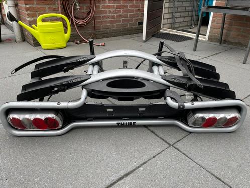 Nette fietsendrager van thule (kantelbaar), Auto diversen, Fietsendragers, Zo goed als nieuw, Trekhaakdrager, 2 fietsen, Ophalen