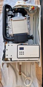 Atag P27c CV Ketel CW4 (2021)+atag one thermostaat, Doe-het-zelf en Verbouw, Verwarming en Radiatoren, Ophalen, 30 tot 80 cm, Cv-ketel of Combi-ketel