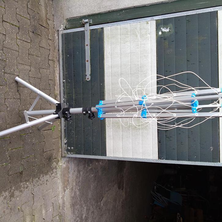 camping waslijn op 3poot in hoes, Caravans en Kamperen, Kampeeraccessoires, Zo goed als nieuw, Ophalen