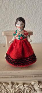 Antiek Porseleinen Poppenhuis Popje - 8cm, Antiek en Kunst, Antiek | Speelgoed, Ophalen of Verzenden