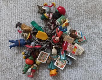 Grote bos vintage sleutelhangers (jaren 70) beschikbaar voor biedingen