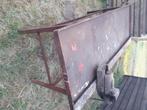 Oude stalen werkbank met bankschroef vintage, Antiek en Kunst, Curiosa en Brocante, Ophalen