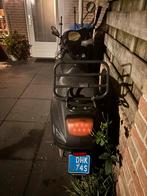 Mooie zwarte scooter, Ophalen, Gebruikt, Benzine, Overige merken